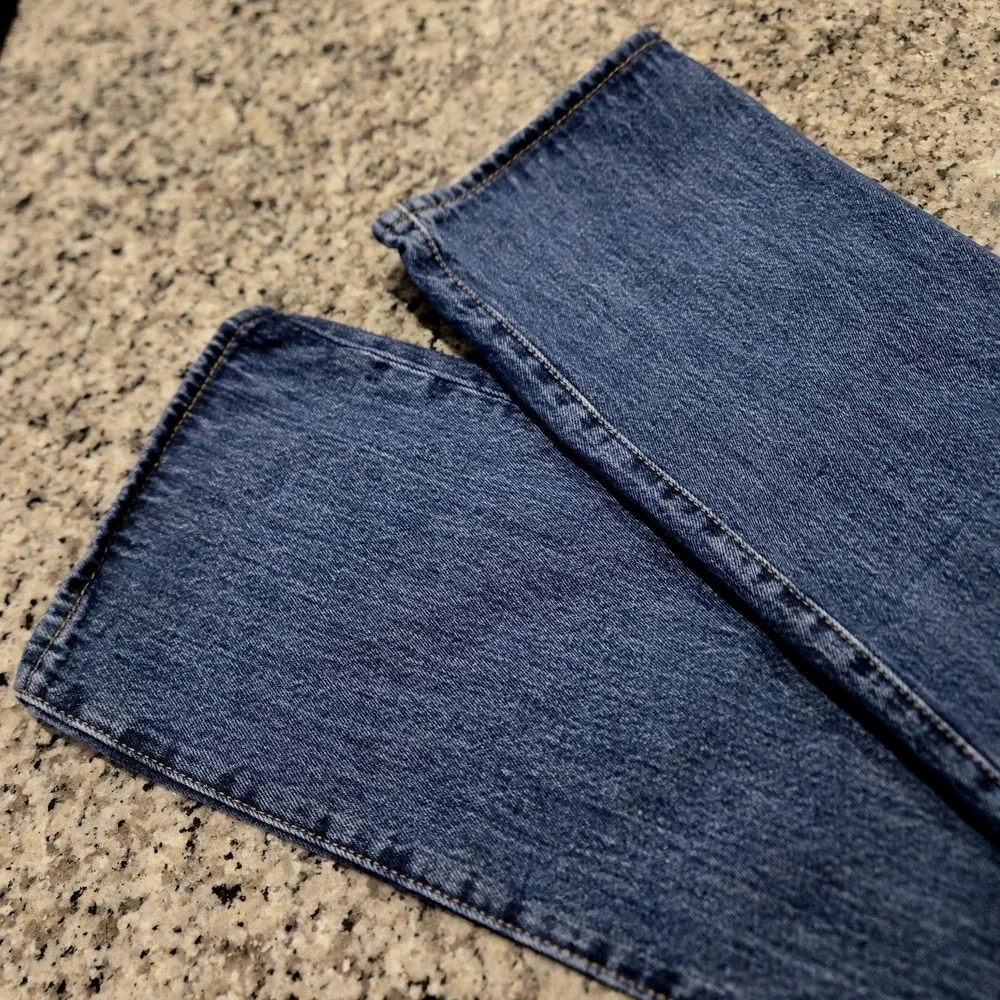 Men's Levi 501 Jeans  36x34 Button Up Classic‎